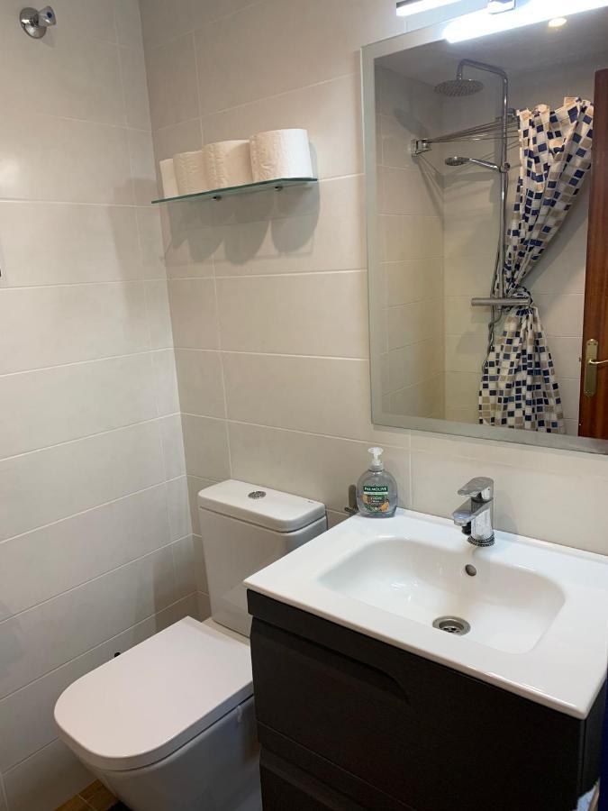 Cosy Apartment In L Escala, 7 Mins Walk To The Closest Beach, Riells เลสกาลา ภายนอก รูปภาพ